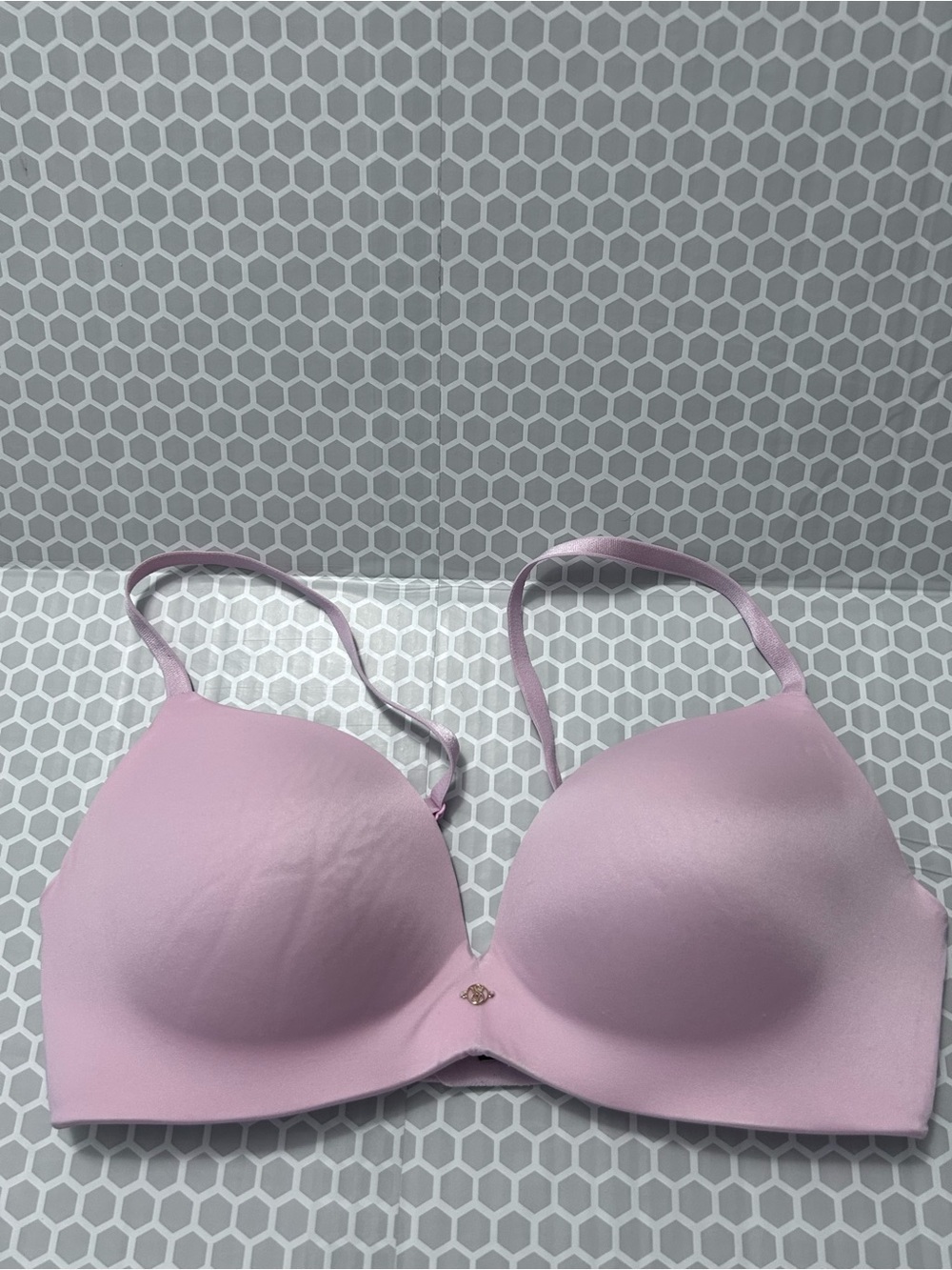 Victoria’s Secret Light Pink T-Shirt Bra - Women Intimates & Sleepwear. Size 36C